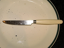 the butterknife by eamonn mcginty for sensitize online arts e-magazine